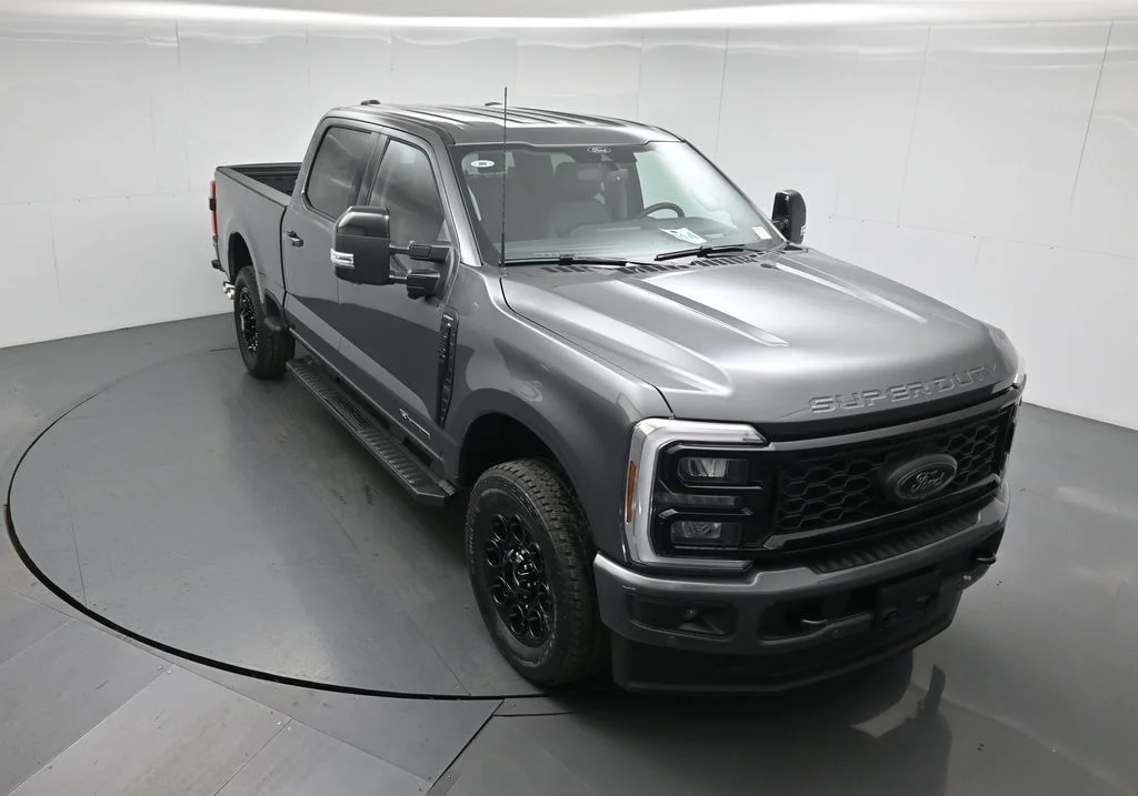 New 2026 Carbonized Gray Metallic Ford Lariat image 28
