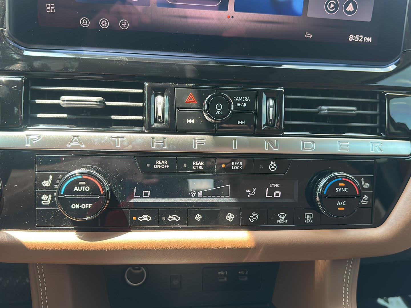 Used 2026 Super Black Nissan Platinum image 22
