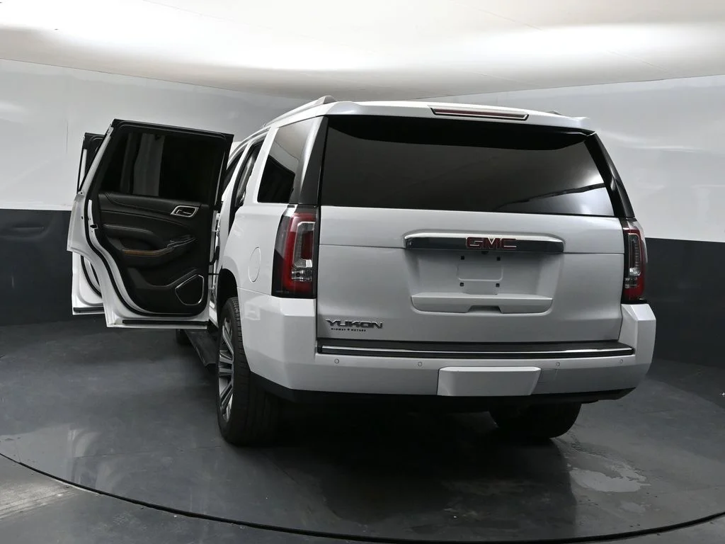 Certified Used 2019 White GMC Denali image 41