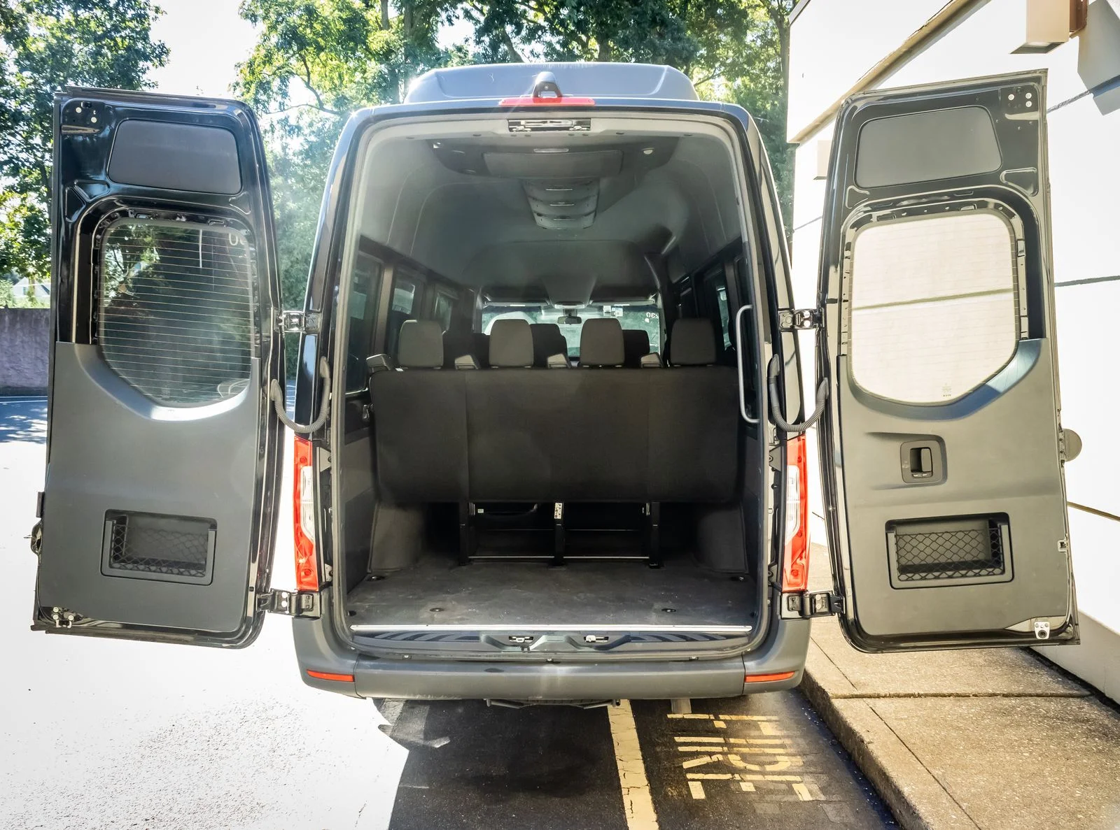Used 2025  Mercedes-Benz Passenger 170 WB image 19