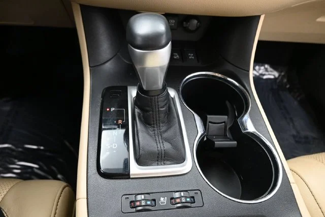 Used 2018 White Toyota Limited image 13