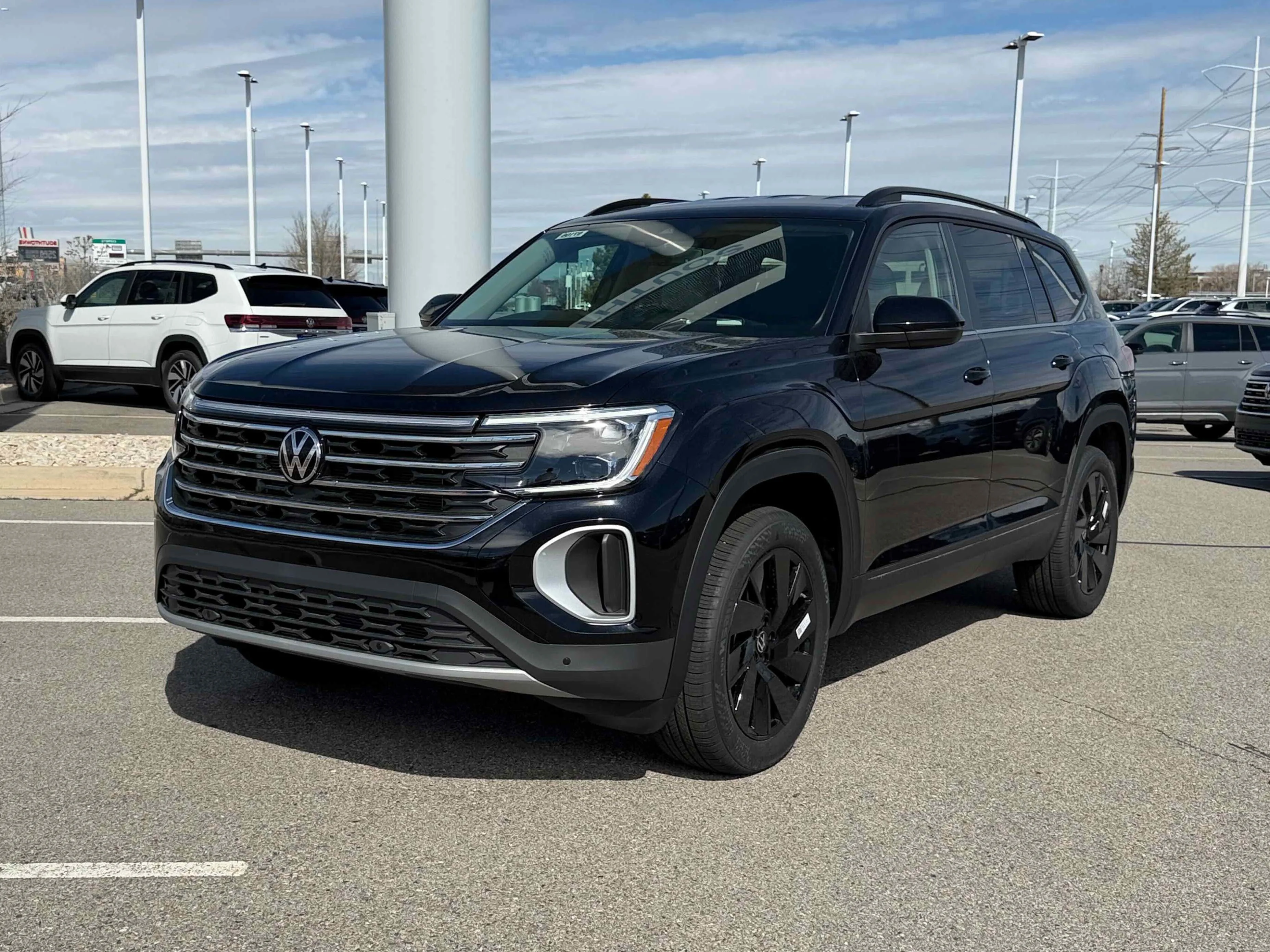 New 2026 Deep Black Volkswagen 2.0T SE w/Technology image 1