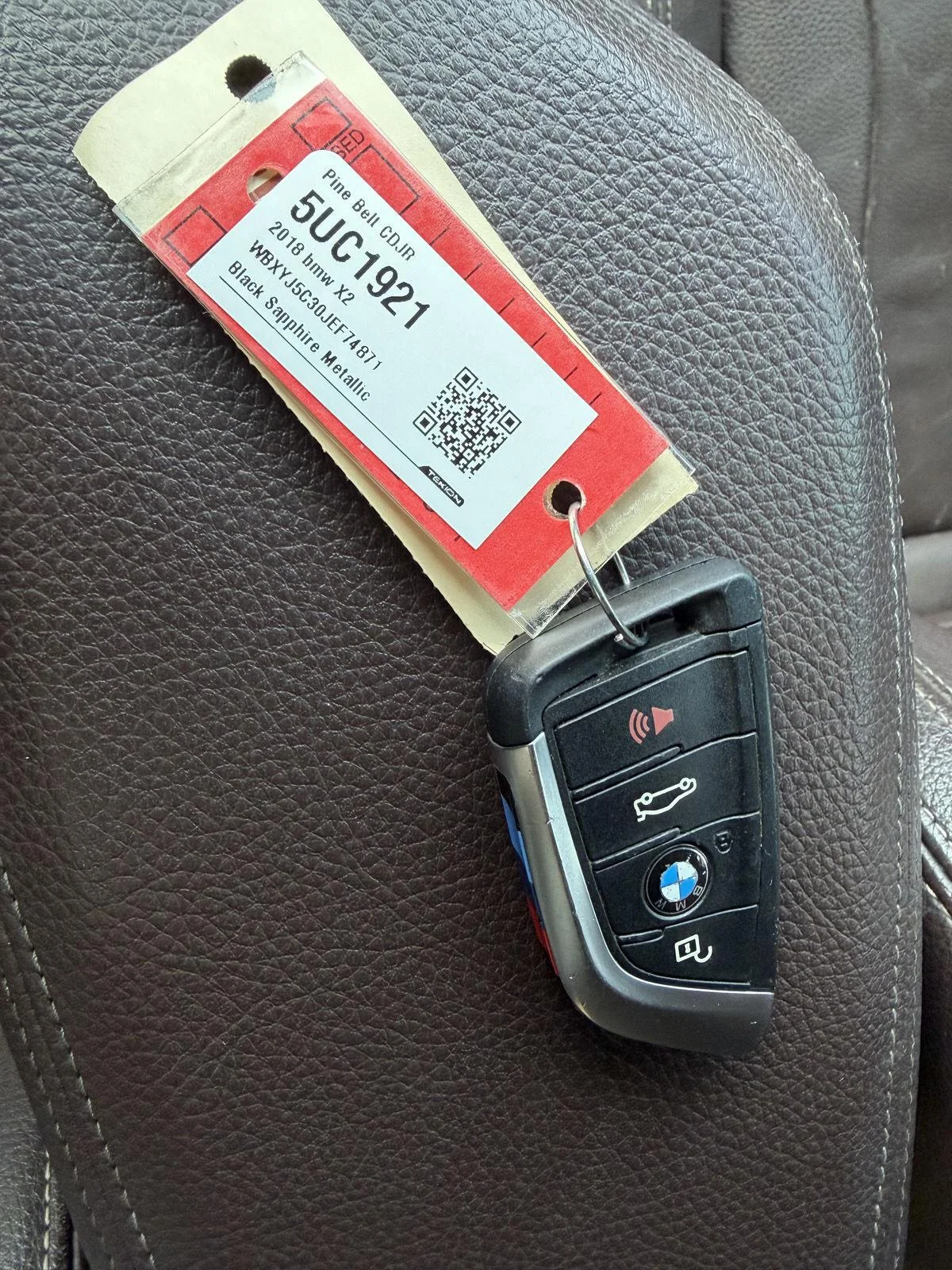 Used 2018 Black Sapphire Metallic BMW xDrive28i image 12