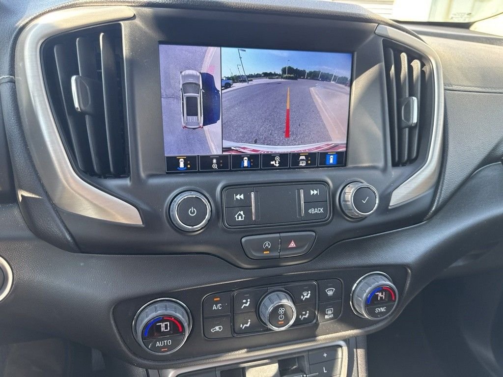 Used 2024 White GMC Denali image 6