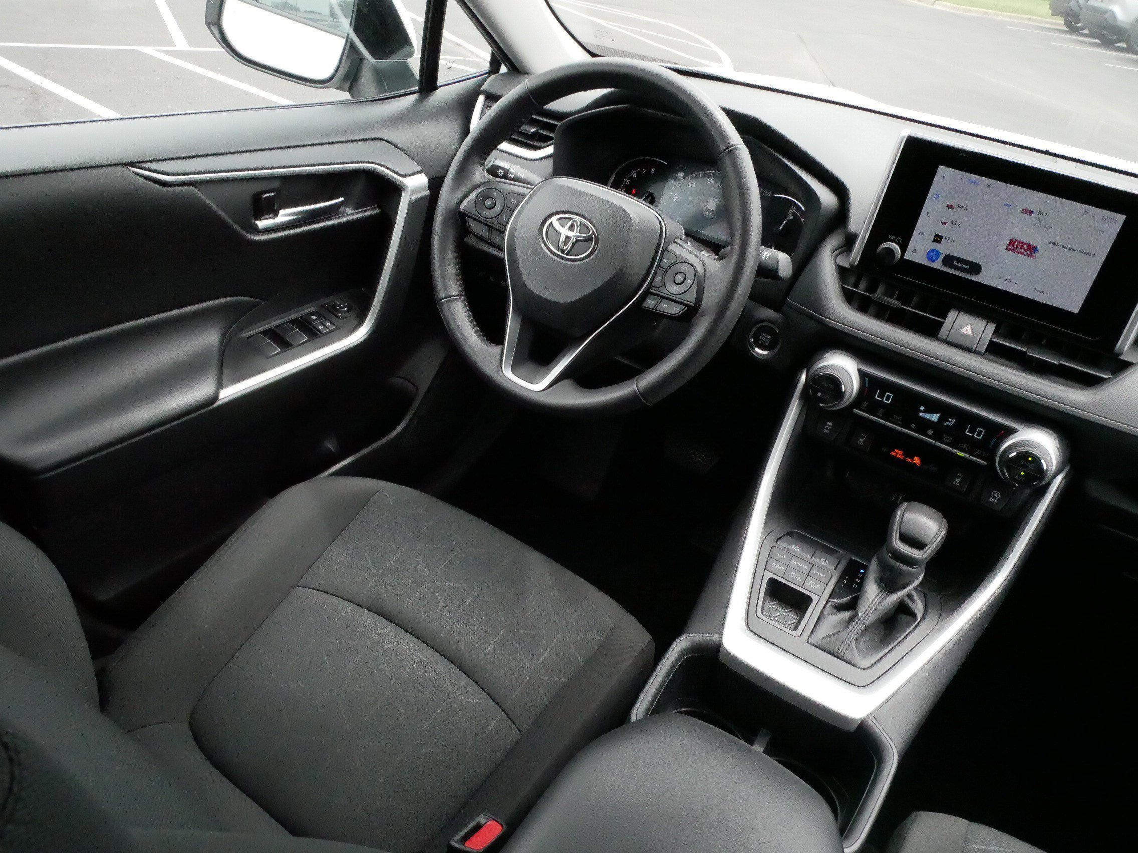 Used 2024 Ice Cap Toyota XLE image 9