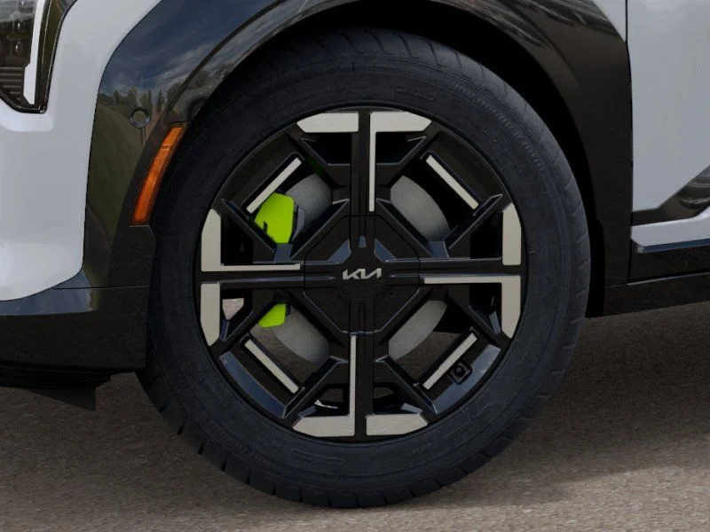 New 2027 Snow White Pearl Kia GT AWD image 9