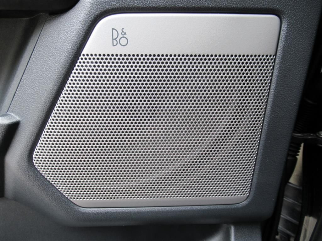 Used 2025 Black Ford Tremor image 20