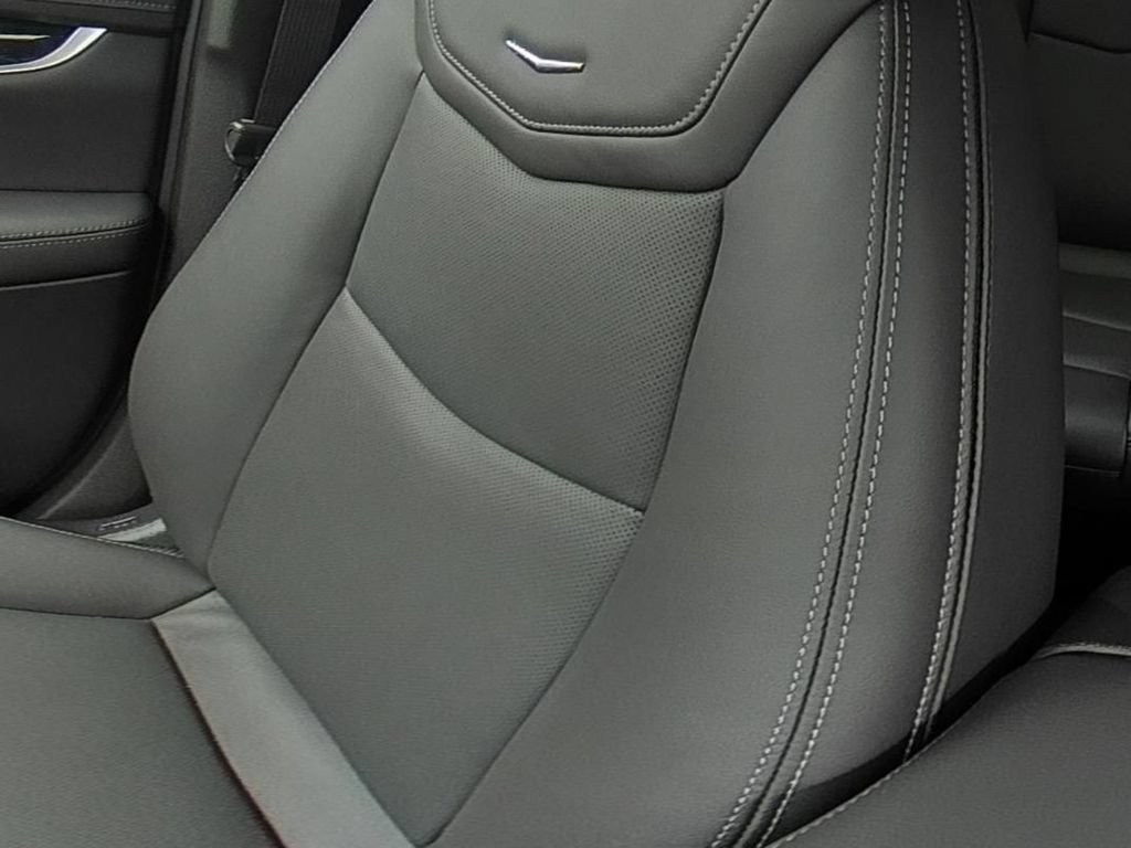 2026 Cadillac XT5 Premium Luxury - Photo 35