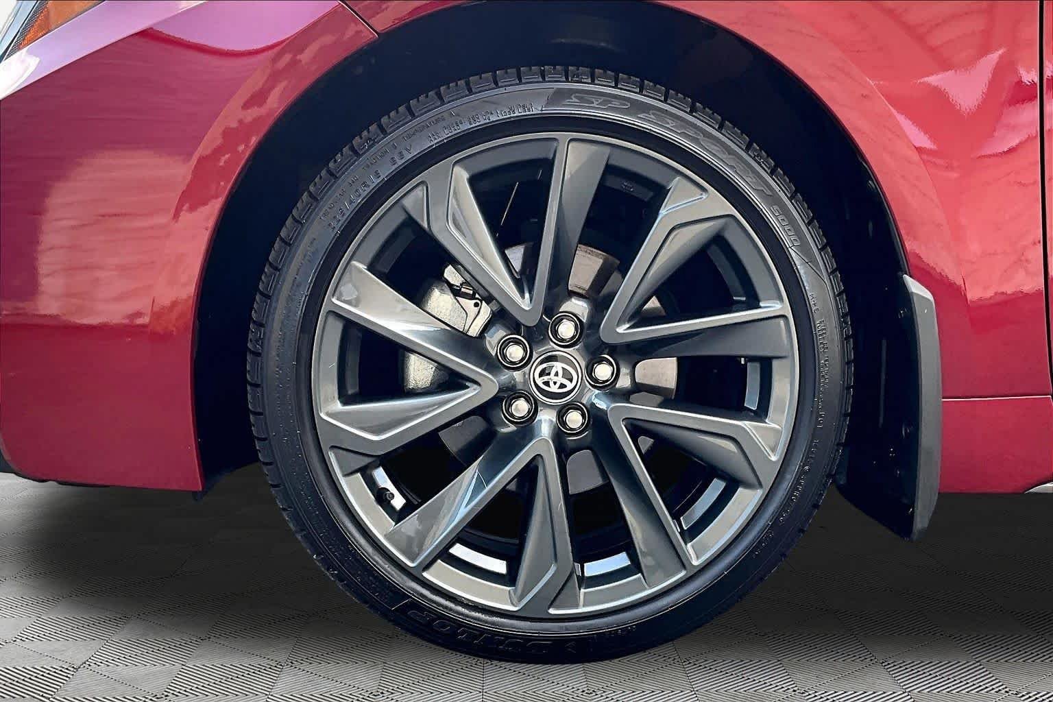 Used 2025 Ruby Flare Pearl Toyota SE image 11