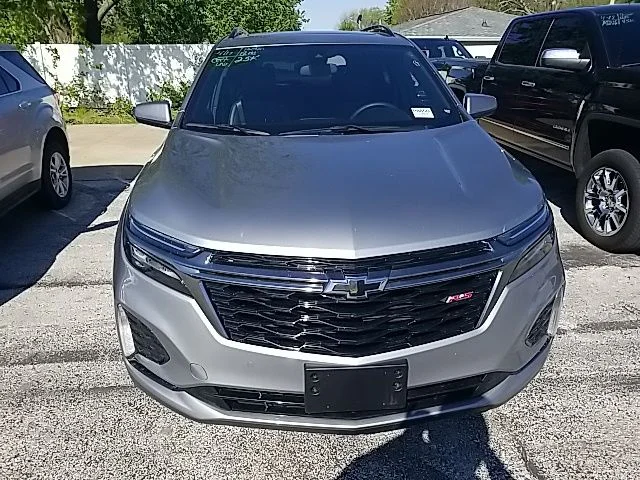 Used 2023 Gray Chevrolet RS image 7