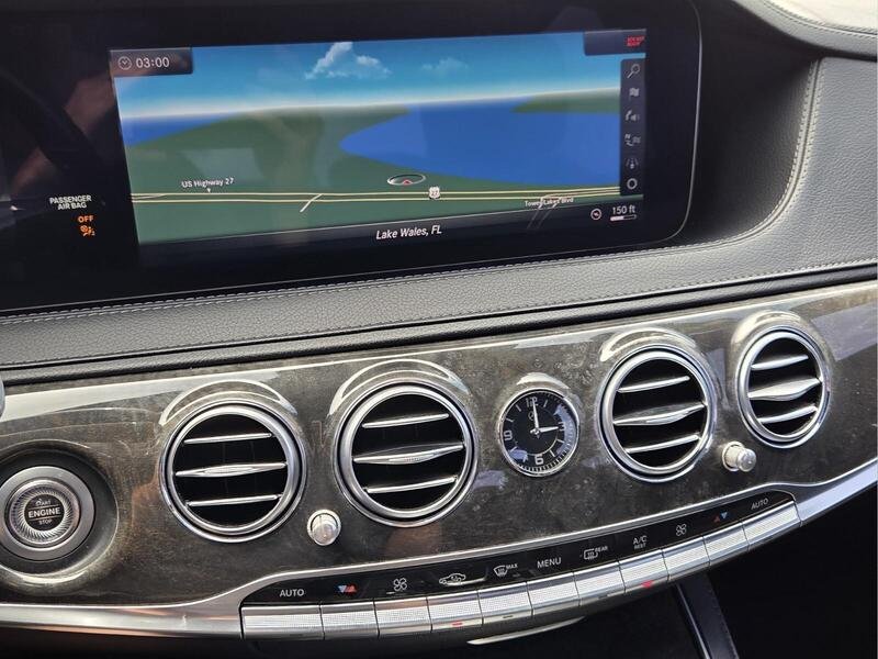 Used 2018 Black MERCEDES-BENZ S 560 SEDAN image 26