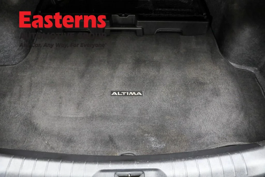 Used 2024 Gray Nissan 2.5 SV image 9