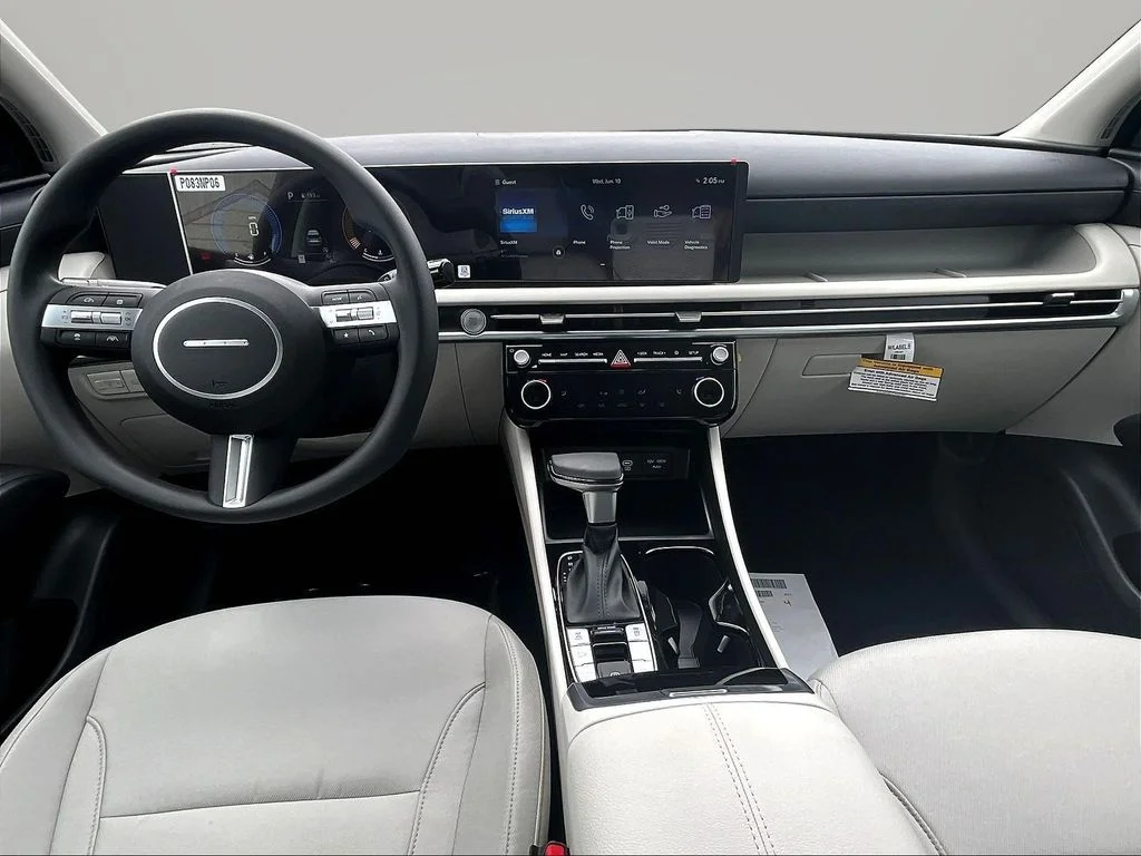 New 2026 Silver Hyundai SEL image 5
