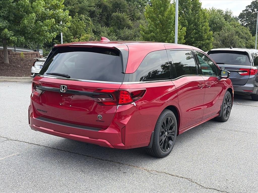 New 2026 Radiant Red Metallic II Honda Sport-L image 4