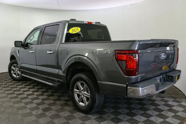 Used 2025 Gray Ford XLT image 9