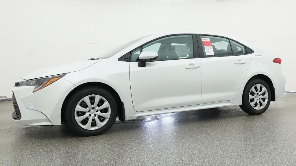 New 2026 Wind Chill Pearl Toyota LE image 6