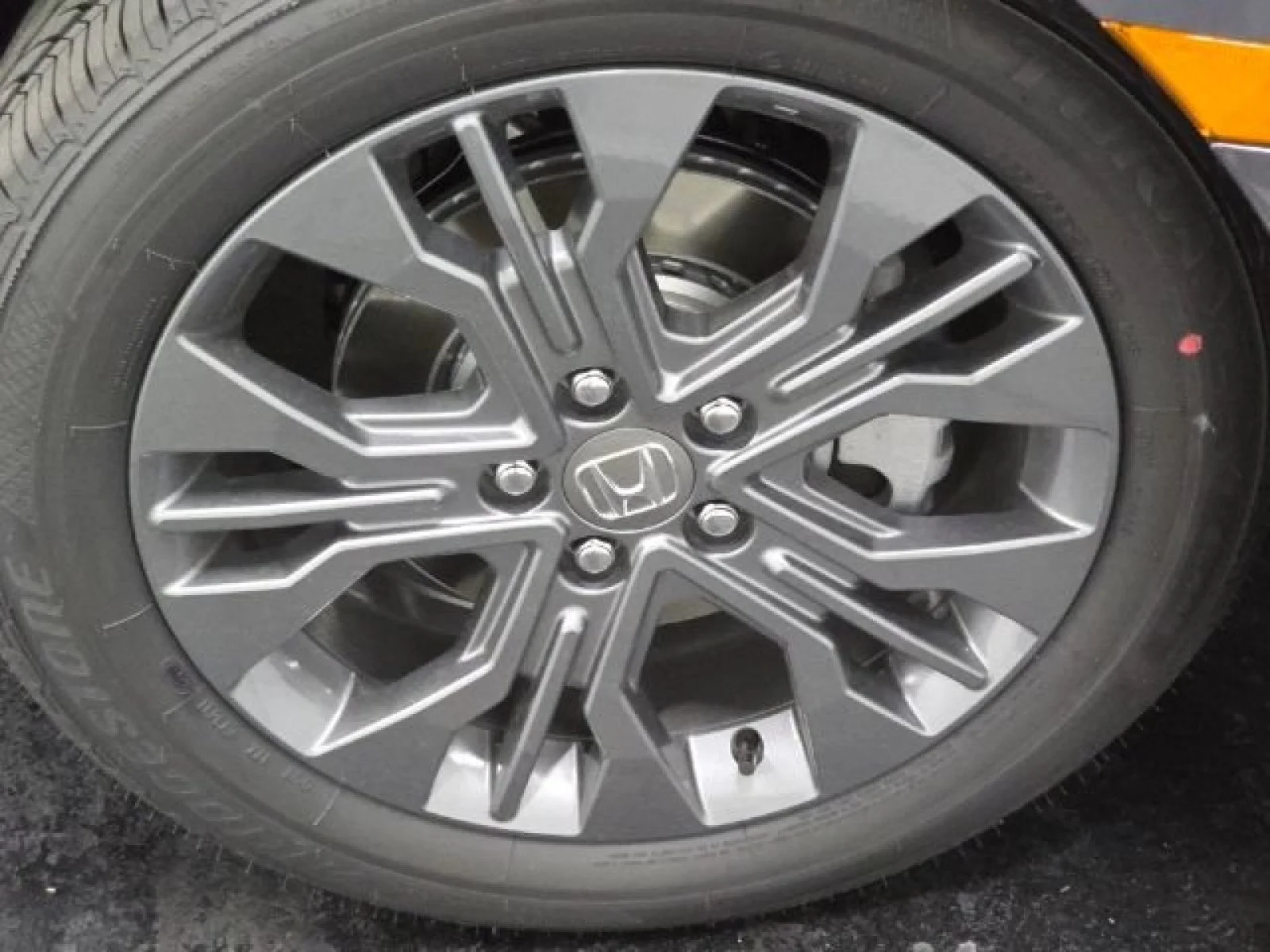 New 2026 Modern Steel Metallic Honda Touring image 32
