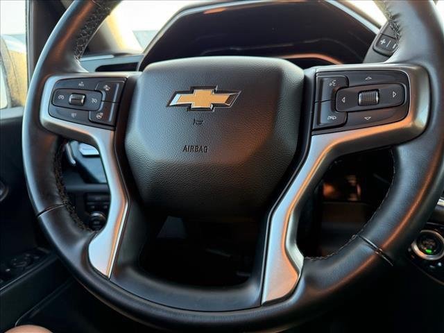 Used 2025 Black Chevrolet LT image 15