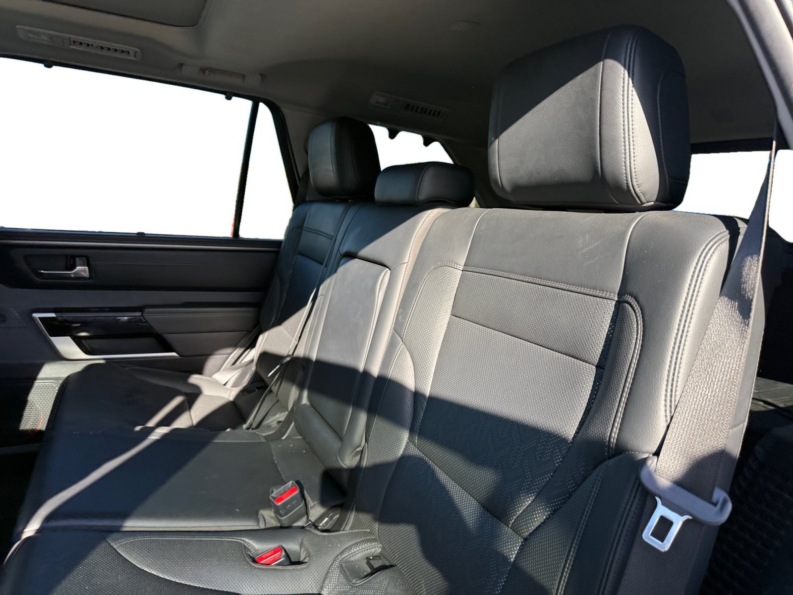 Used 2023 Pearl Toyota Limited image 16