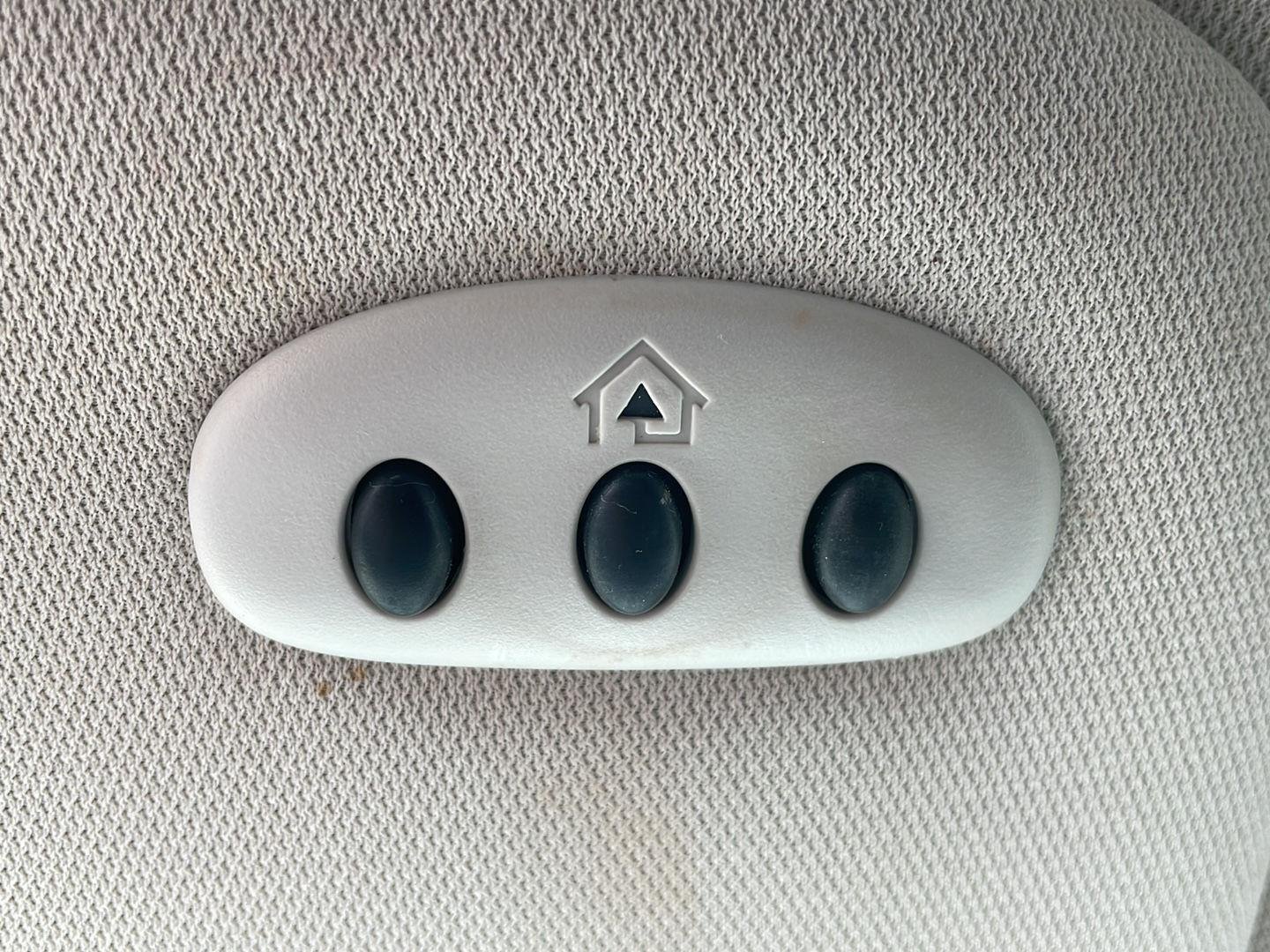 Used 2024 Oxford White Ford SEL image 25