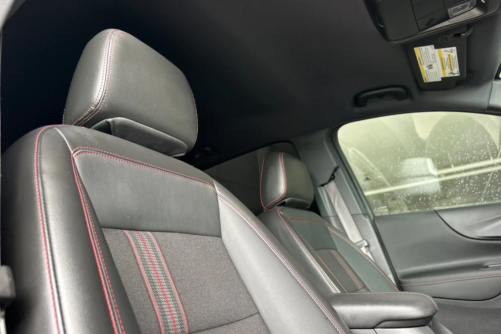 Used 2022 Summit White Chevrolet RS image 16