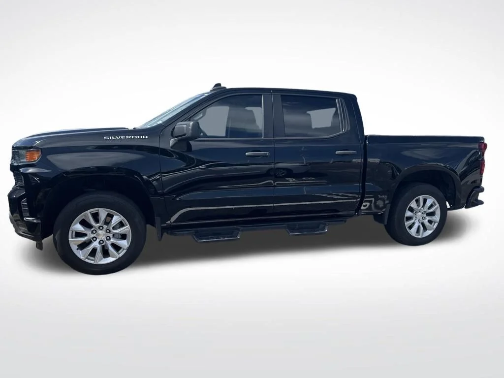 Used 2020 Black Chevrolet Custom image 2