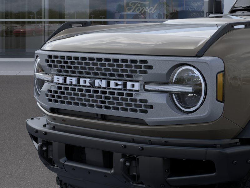 New 2026 Marsh Gray Ford Badlands® image 19