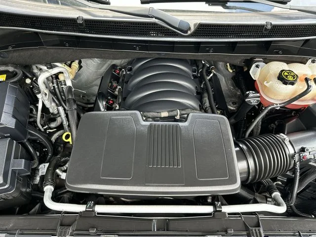 Used 2021 Gray GMC SLT image 29