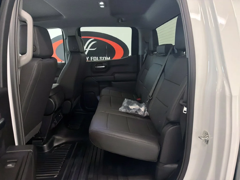 New 2026 Summit White GMC Pro image 15