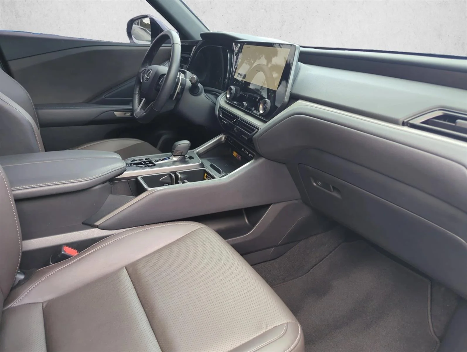 Used 2025 Celestial Silver Metallic Lexus TX 350 Premium image 24