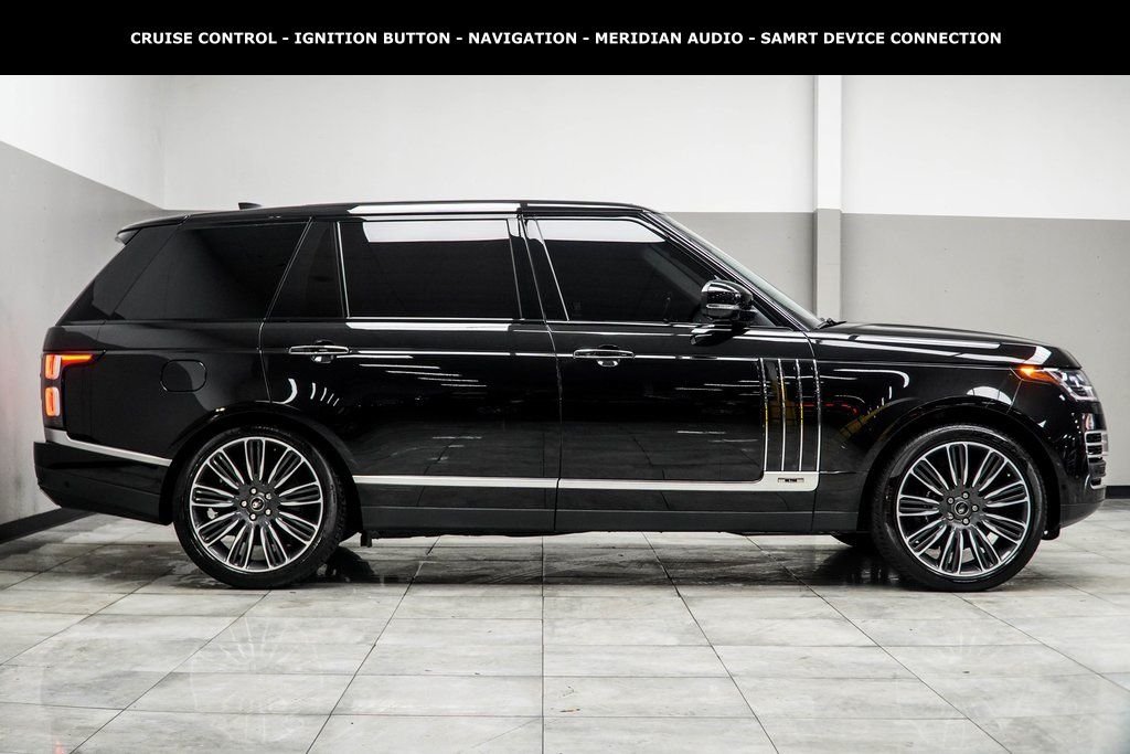 Used 2022 Black Land Rover SVAutobiography image 6