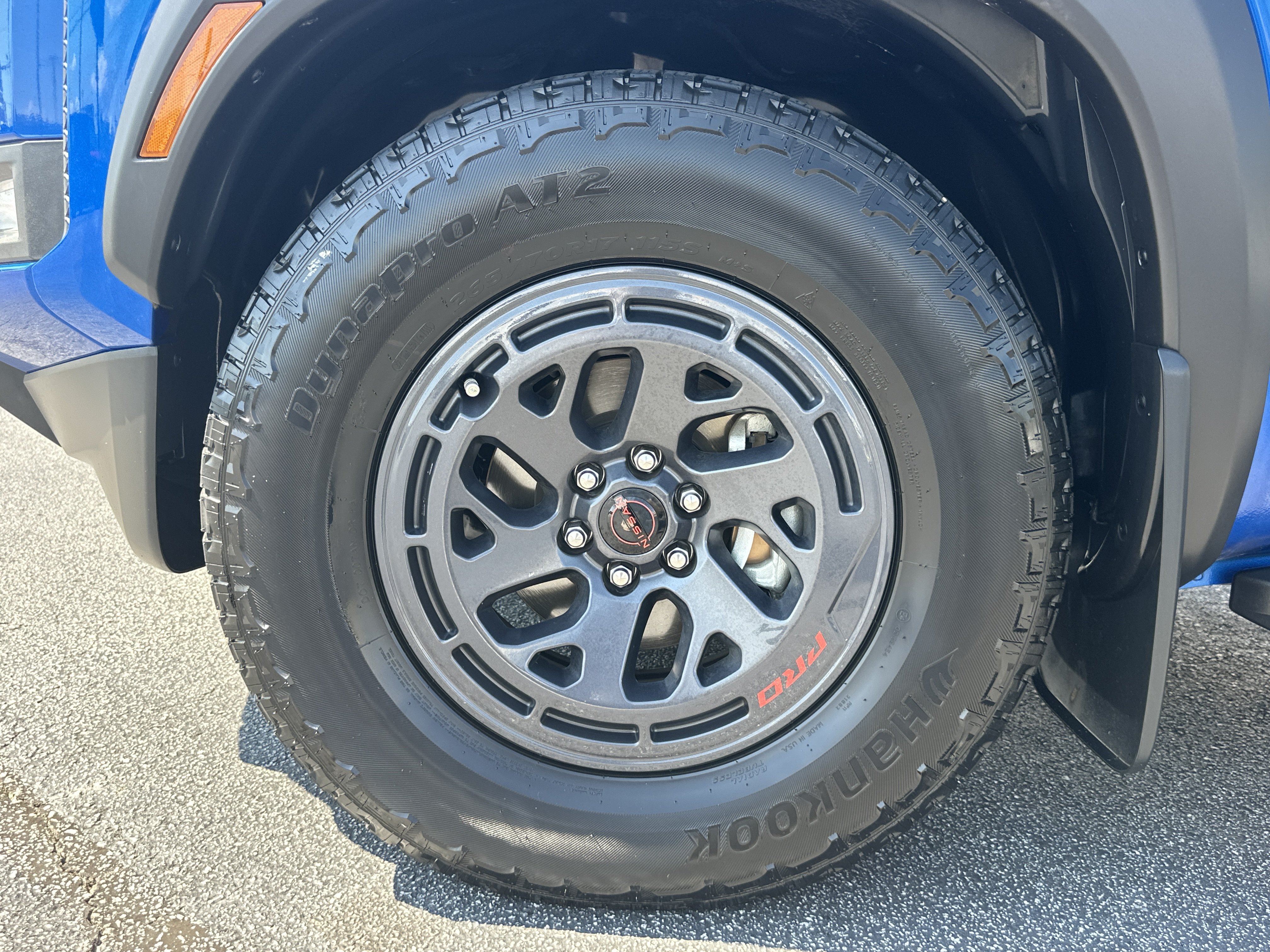 Used 2025 Bluestone Pearl Nissan PRO-X image 12