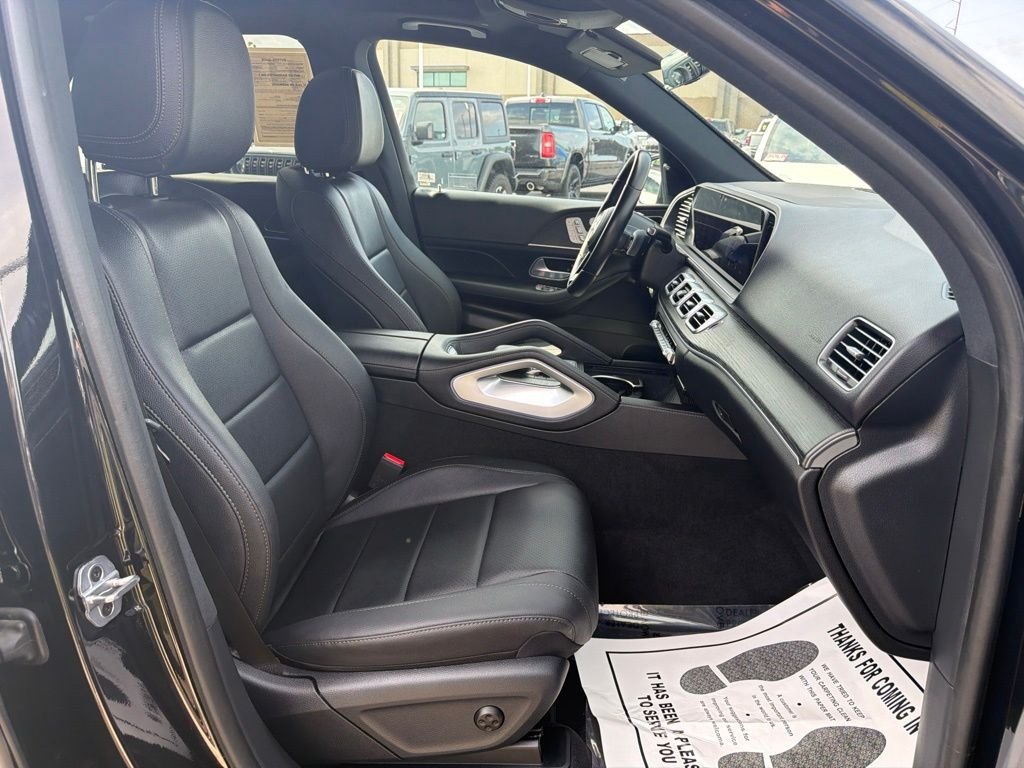 Used 2025 Black Mercedes-Benz GLE 450 image 18