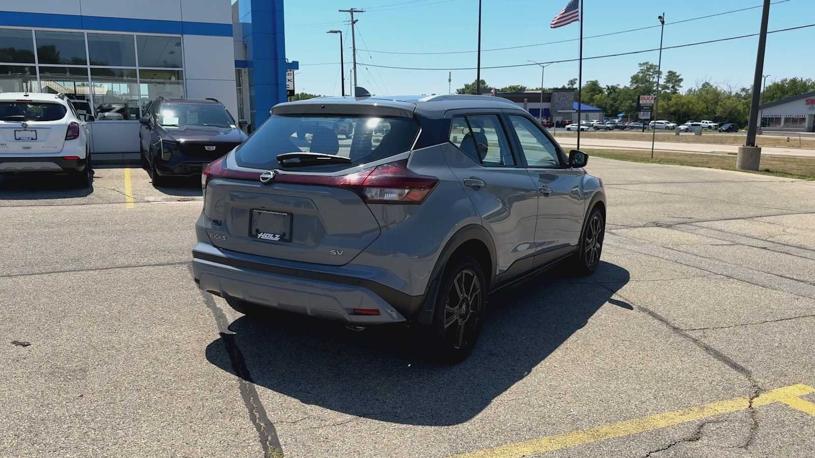 2023 Nissan Kicks SV - Photo 8