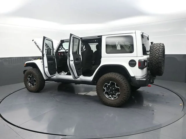 Used 2023 White Jeep Rubicon image 34