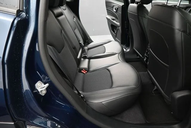New 2026 Fathom Blue Pearl Coat Jeep Latitude image 24