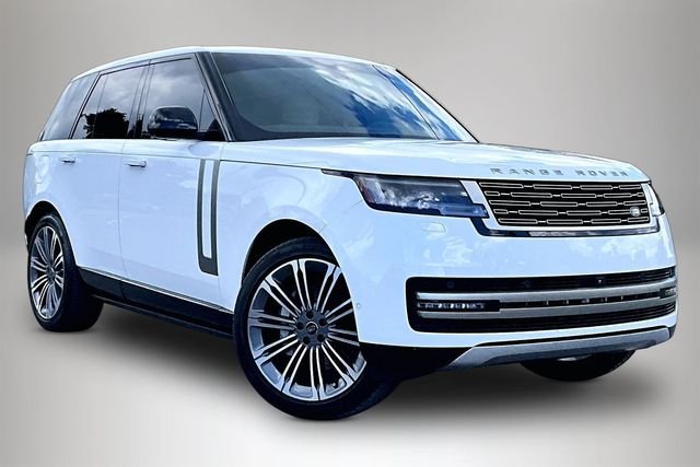 2025 Land Rover Range Rover 3.0 SE SWB's photo
