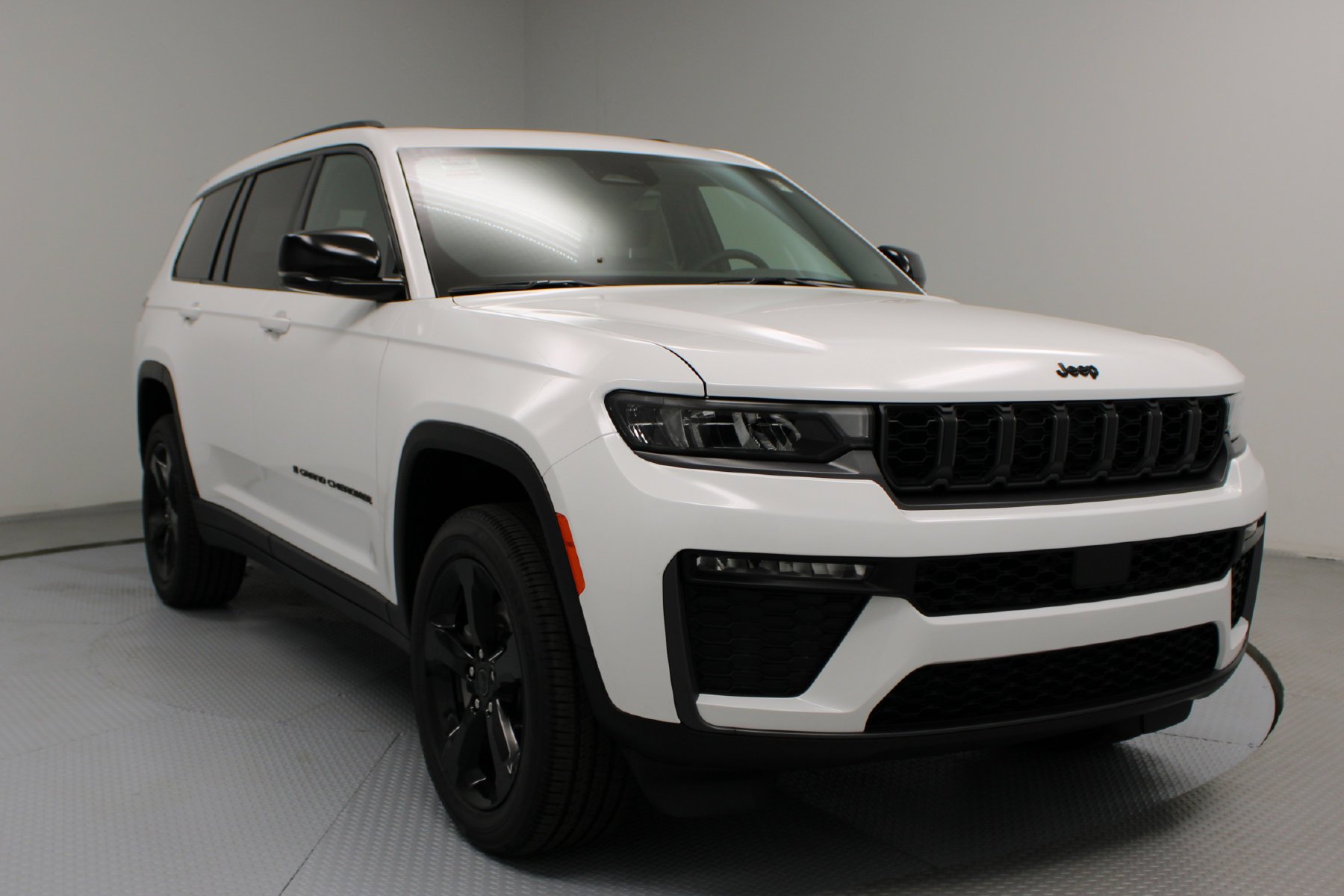 2027 Jeep Grand Cherokee L