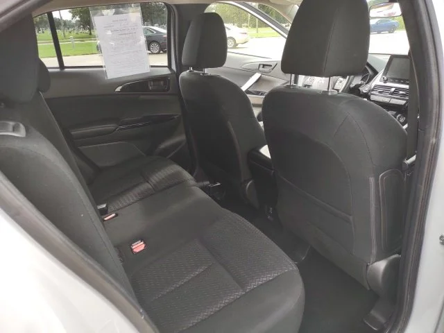 Certified Used 2024 White Mitsubishi  image 26