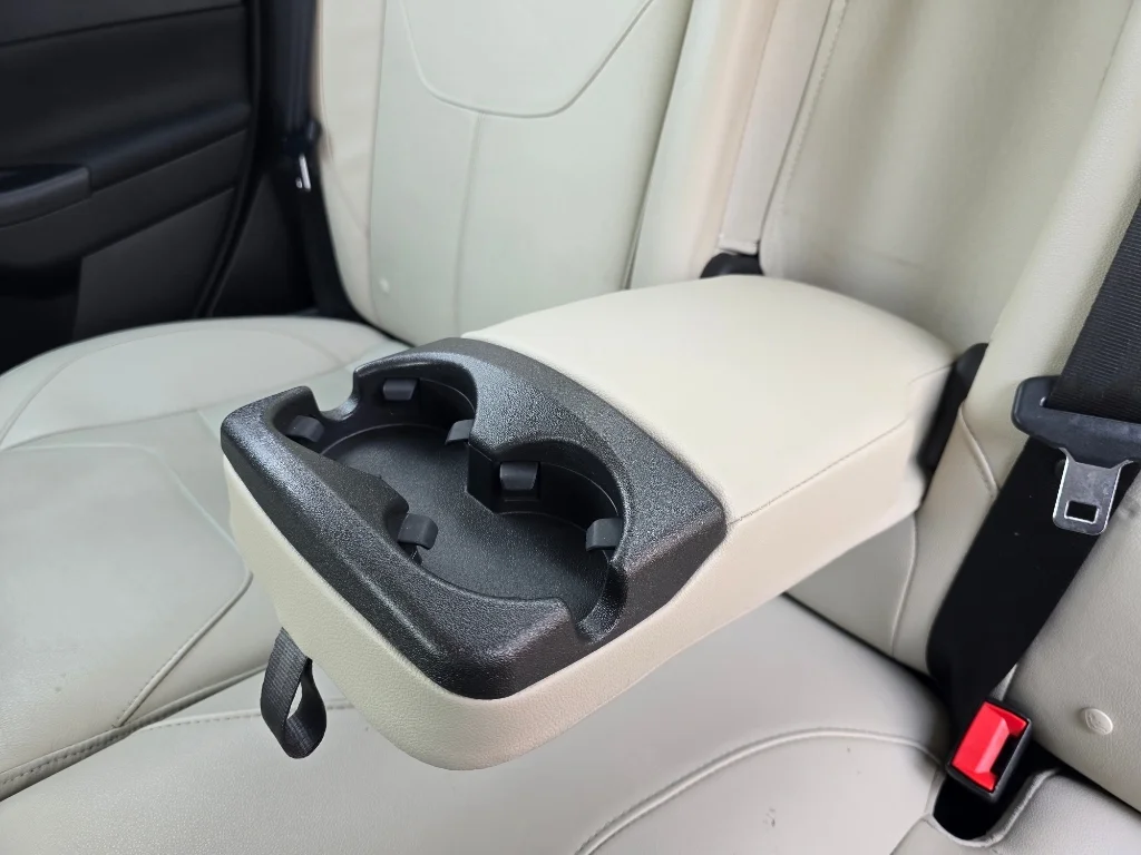 Used 2018 Shadow Black Ford Titanium image 29