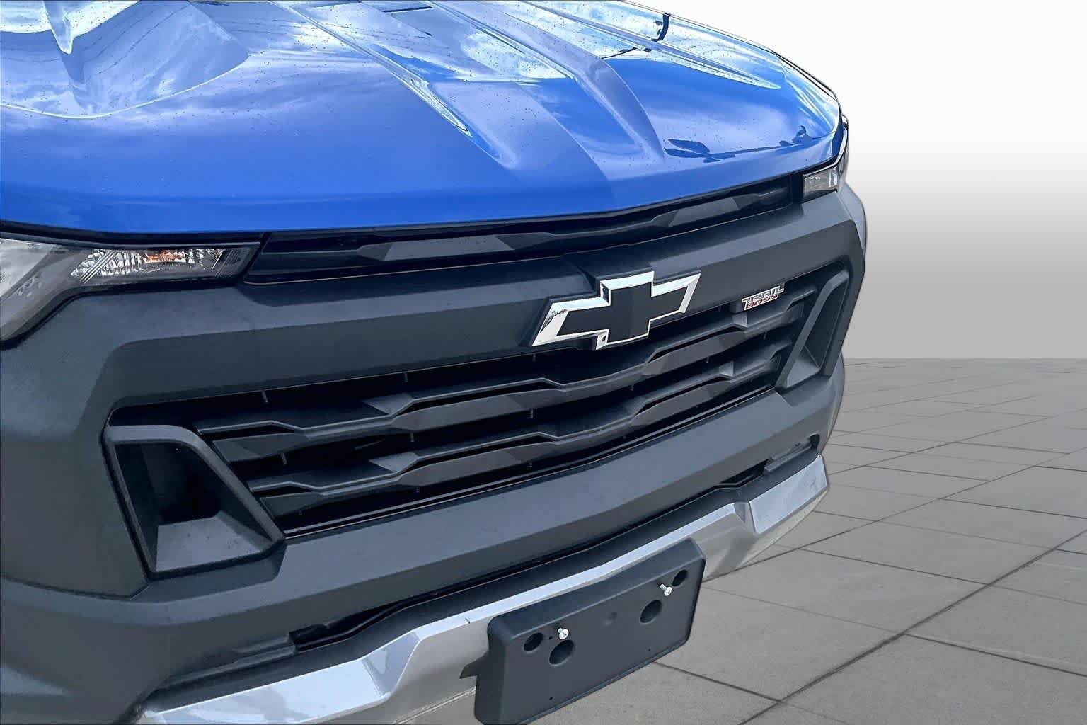 Used 2025 Reef Blue Metallic Chevrolet 4WD Trail Boss image 28