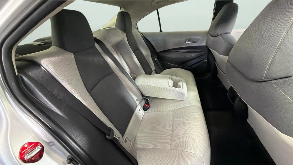 Used 2020 Silver Toyota LE image 28