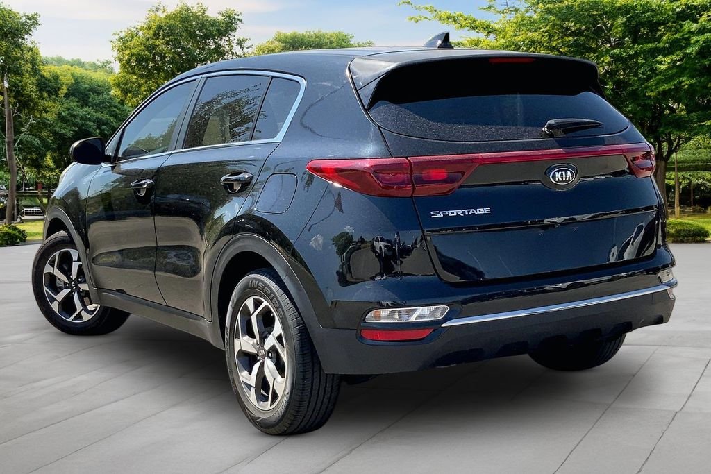 Used 2020 Red Kia LX image 4