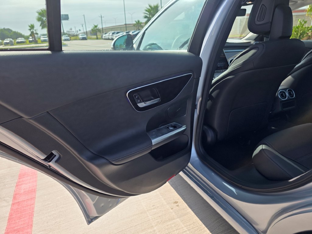 New 2026 Cirrus Silver Metallic Mercedes-Benz E 450 image 43