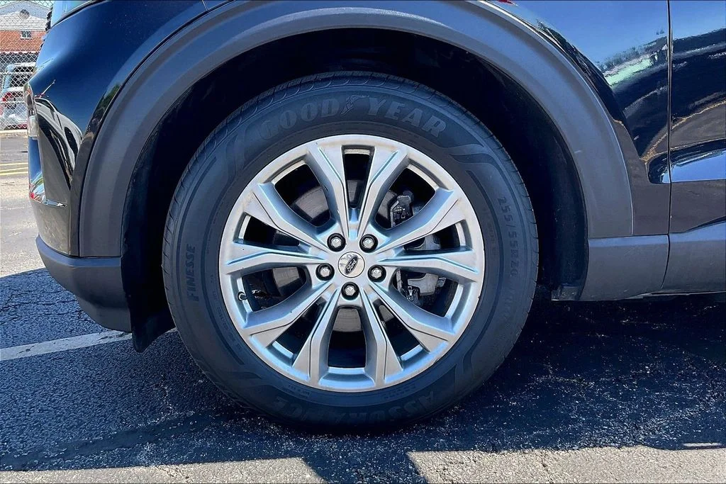 Certified Used 2020 Black Metallic Ford XLT image 8