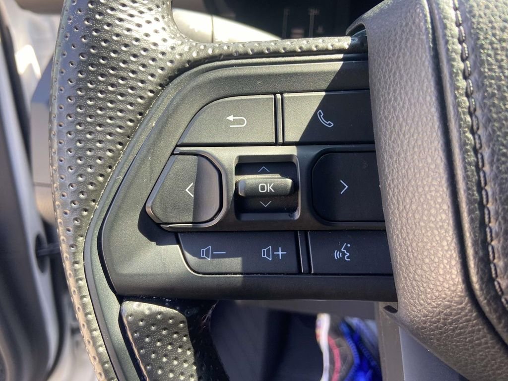 Used 2025 White Toyota SR image 31