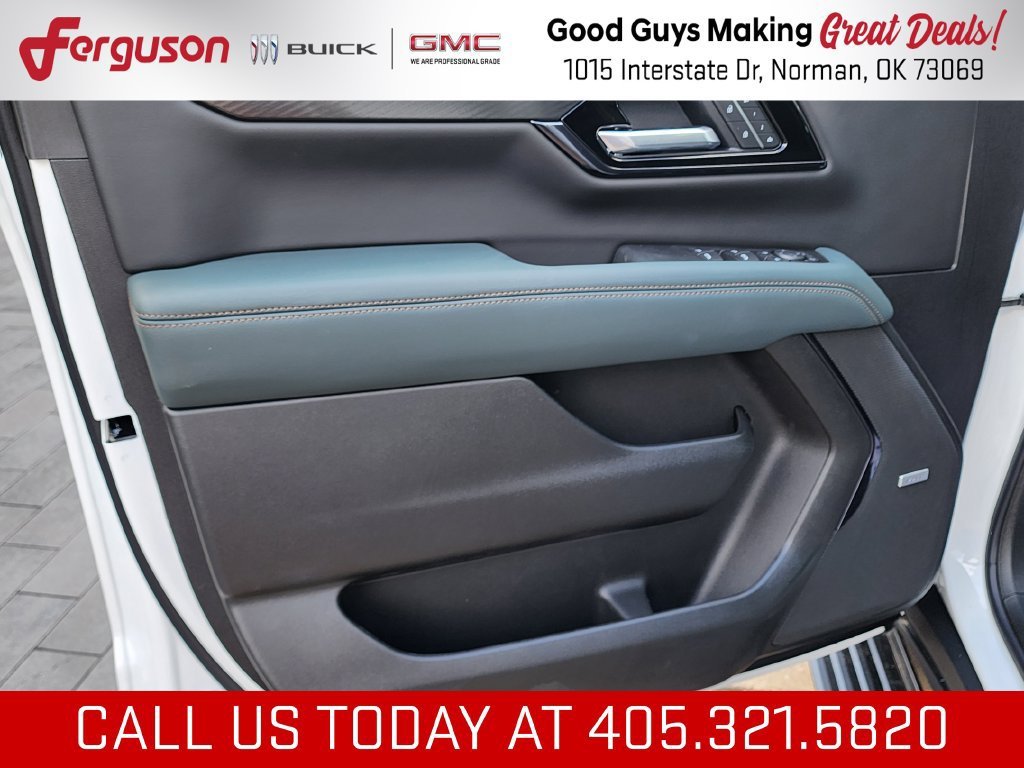 2026 GMC Yukon XL AT4 - Photo 12