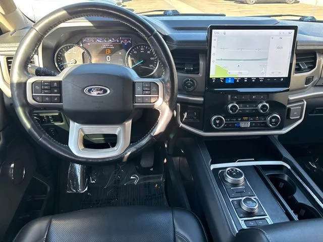 Used 2023 Gray Ford XLT image 9