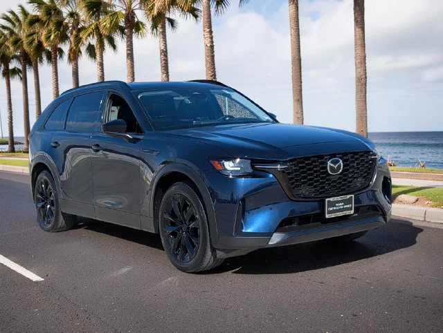 Used 2026 Blue Mazda 3.3 Turbo Premium image 5