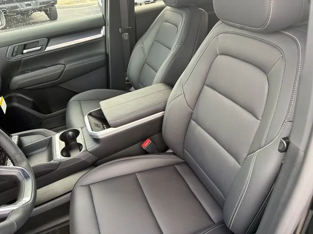 New 2027 Ebony Twilight Metallic GMC Elevation image 20